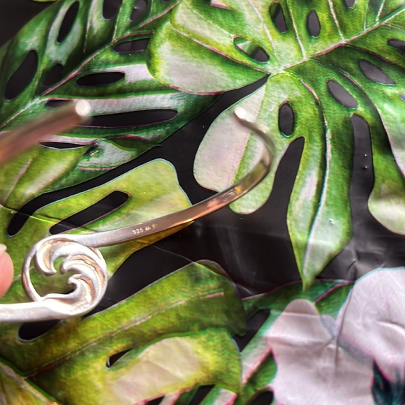 🌈Maui Divers Nalu Wave bangle bracelet Hawaii - Picture 9 of 10